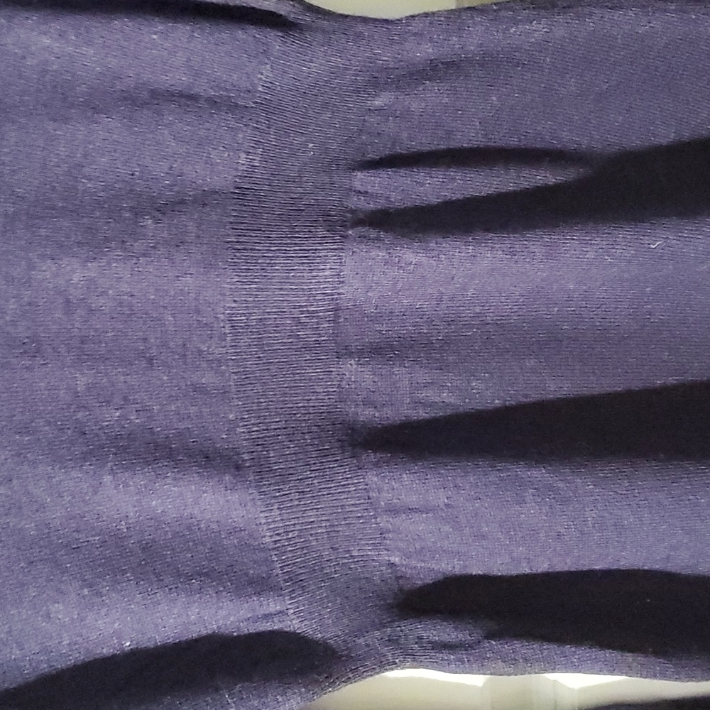 Sweater - Picture 2 of 3